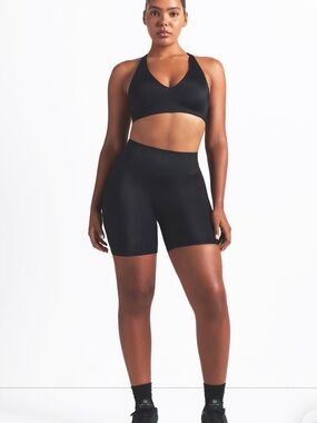 NikeSkims Shine Bonded Waist 5" Biker Shorts